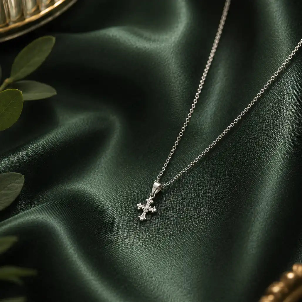 Silberkette mit kleinem Kreuz Anhänger aus echtem 925 Silber Bild 2