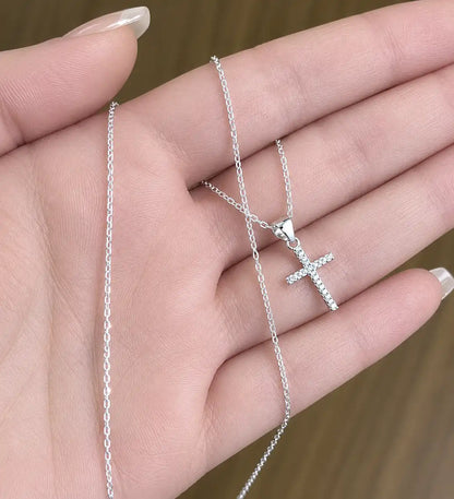 Zierliche Kreuz Silberkette aus 925 Silber mit Zirkonia bild 3