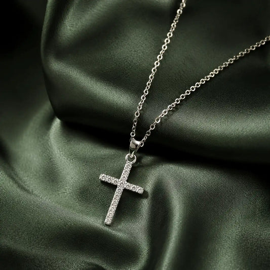 Zierliche Kreuz Silberkette aus 925 Silber mit Zirkonia Bild 2