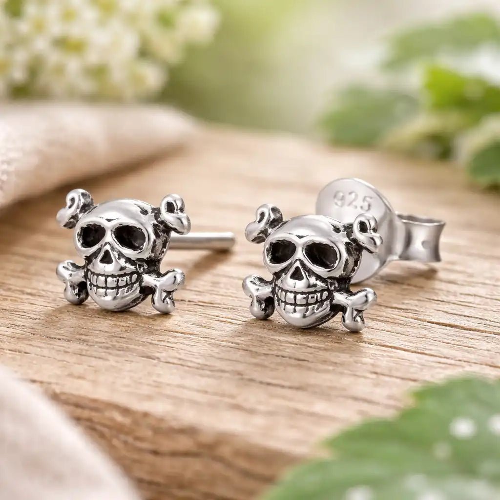 Totenkopf Ohrstecker 925 Silber oxidiert - Schädel Bild 2